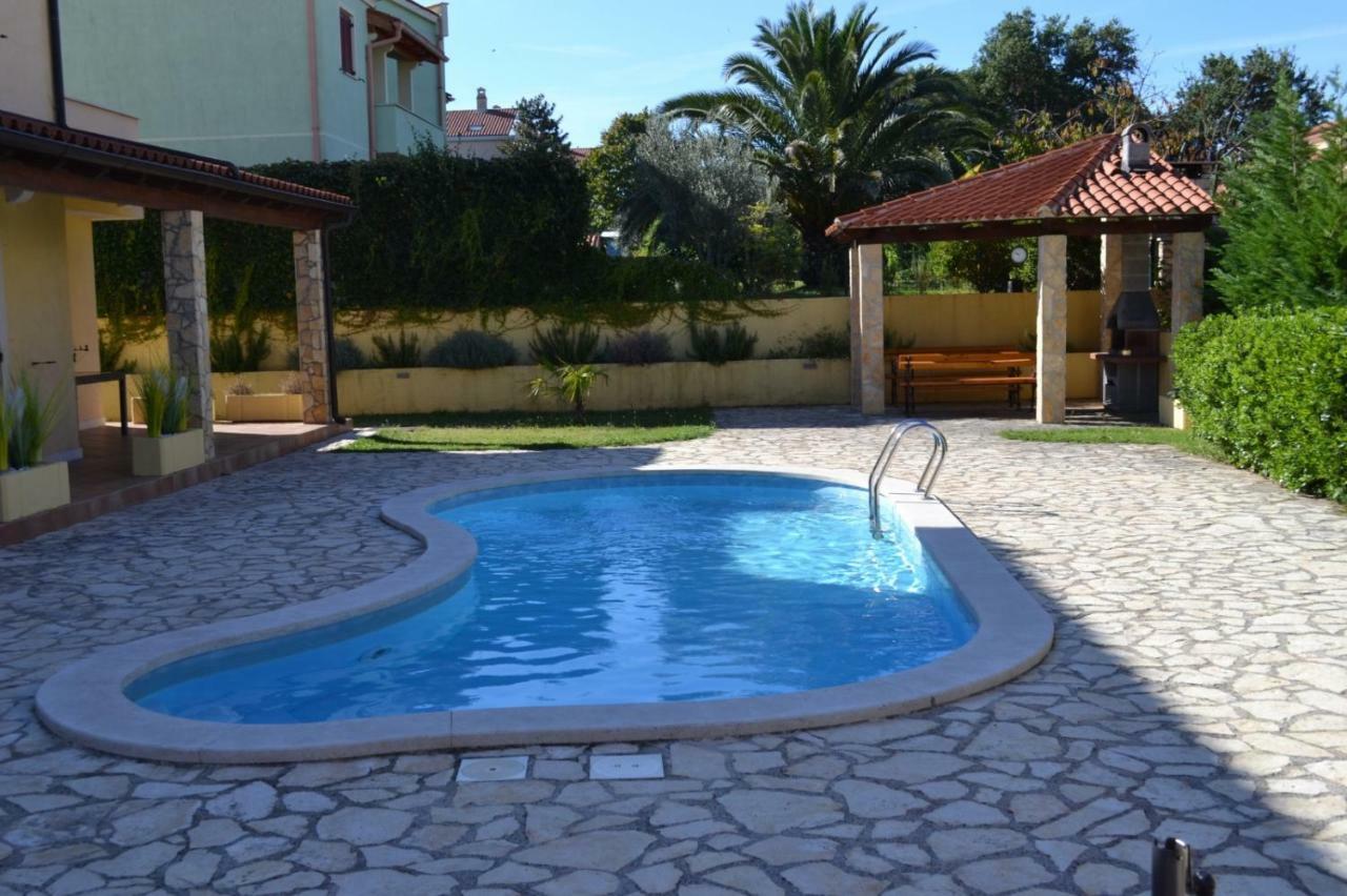 Apartment Din Banjole Exterior photo